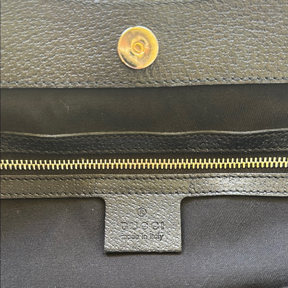 ✨Gucci Authentic Hobo Bag✨ - Picture 13 of 17